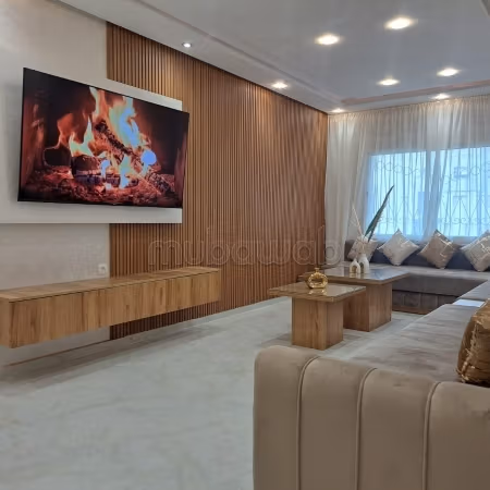 Location saisonnière à De La Plage. 2 belles chambres. Fenêtres en double vitrage et vue mer