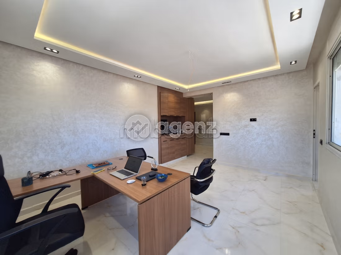 Appartement 78 m² f Belvédère — 8