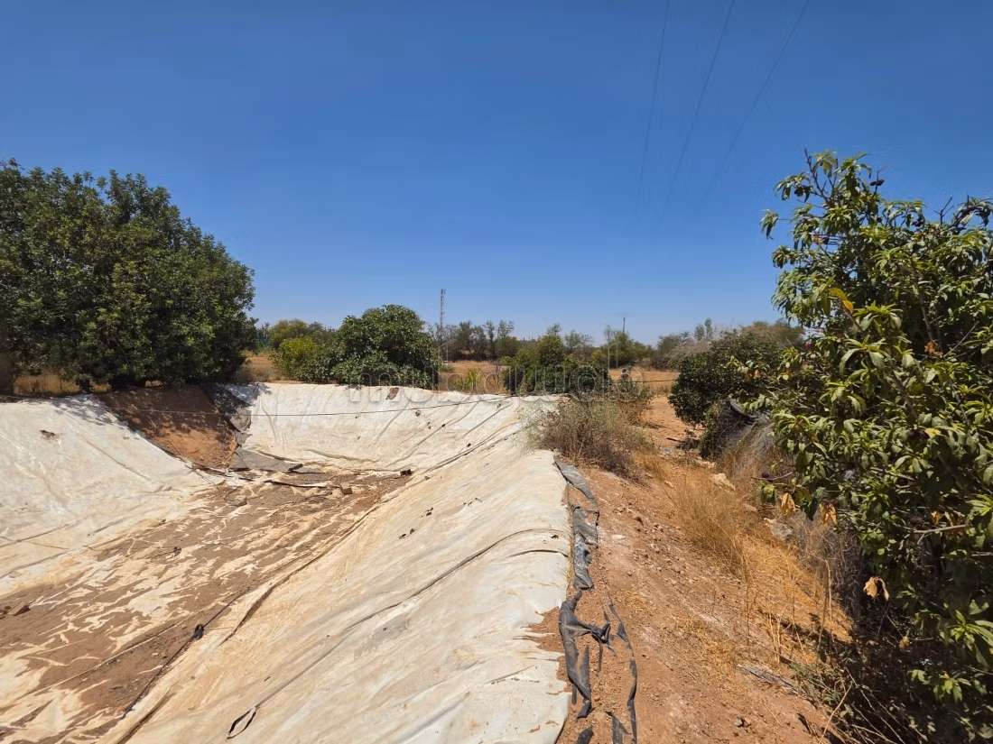 Grond van 4.700 m² met uitzicht op de Atlas