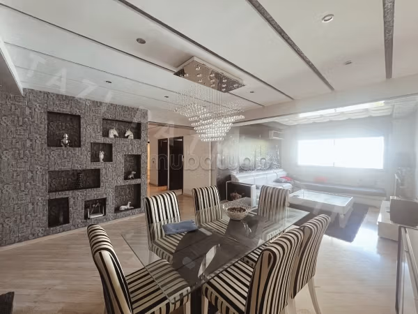 A vendre appartement 3 chambres au 4ème étage