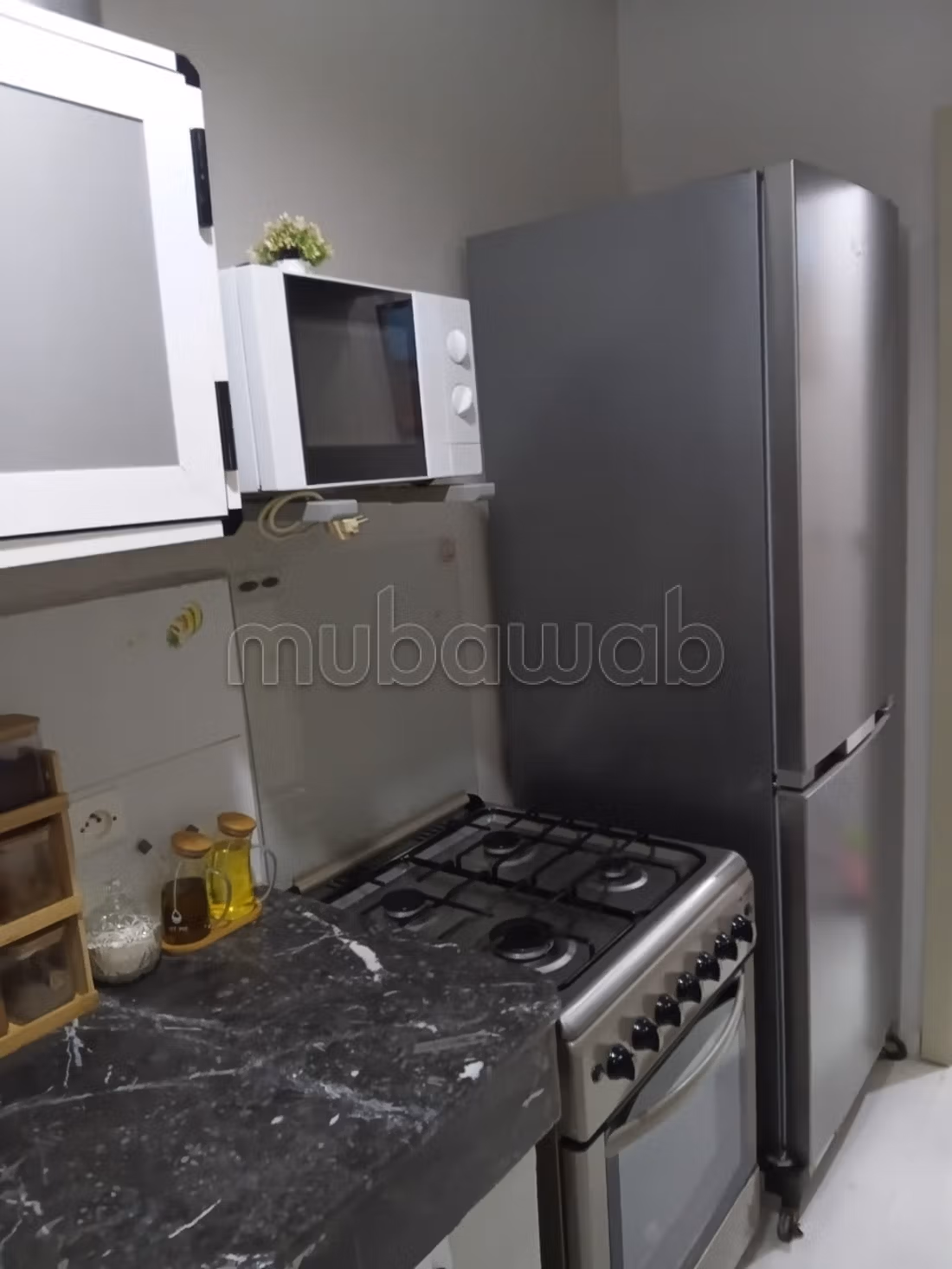 Very nice apartment for rent in Al Hoceima. 2 pleasant bedrooms. Satellite dish, secured residence