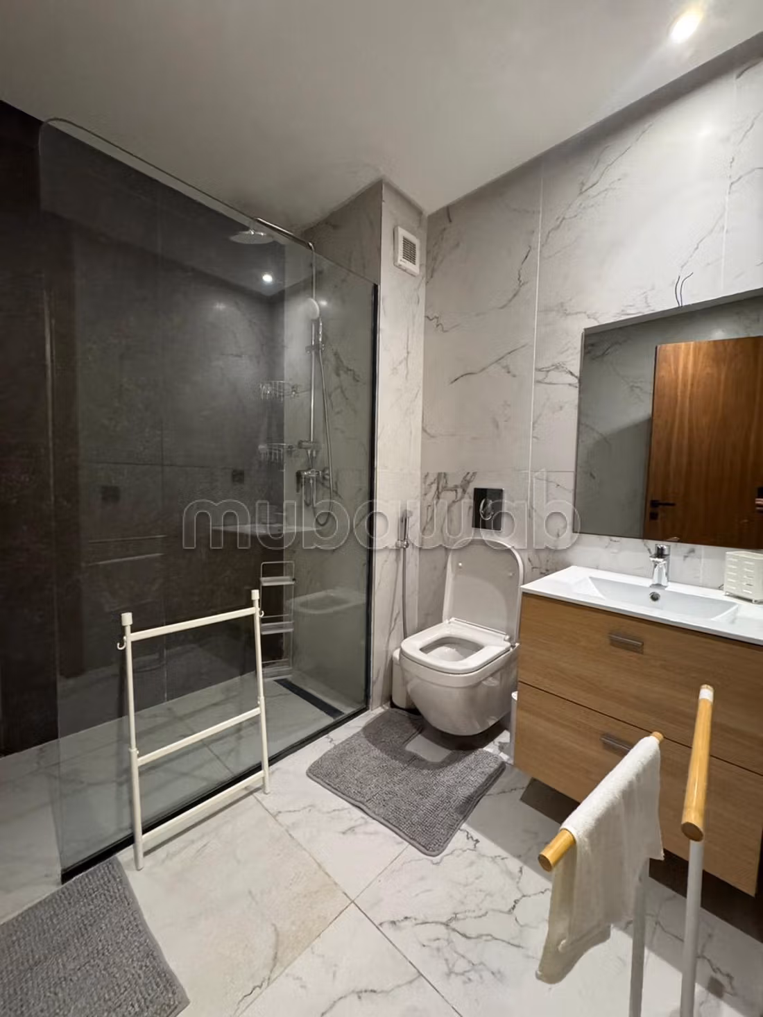 À louer – Superbe studio neuf jamais habité au CFC — 6