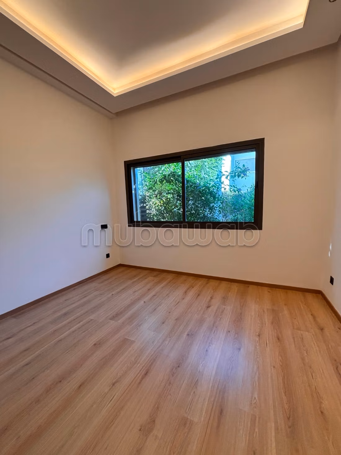 Leeg appartement te huur