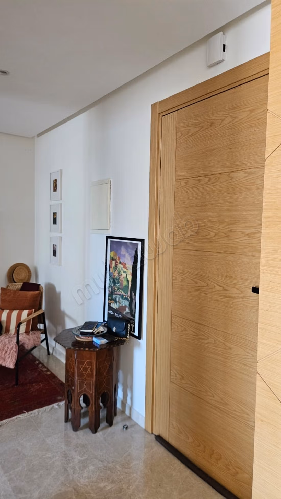 Appartement VIDE et NEUF à louer Hay Riad