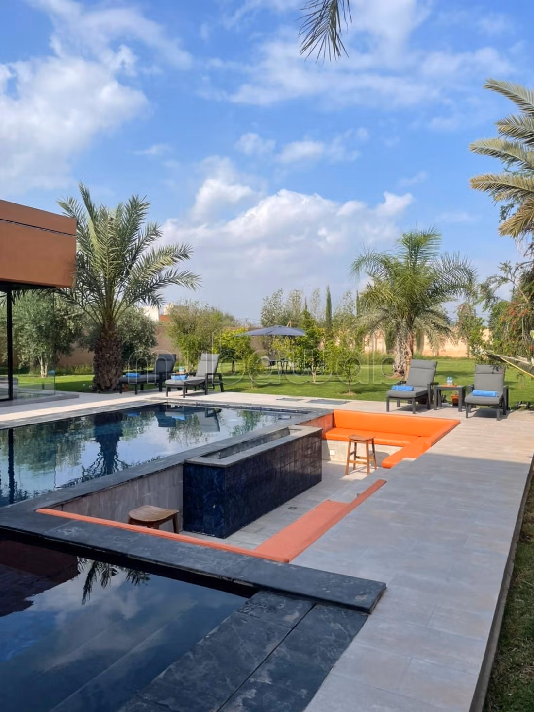 Luxe villa te koop aan de Fesweg km 16