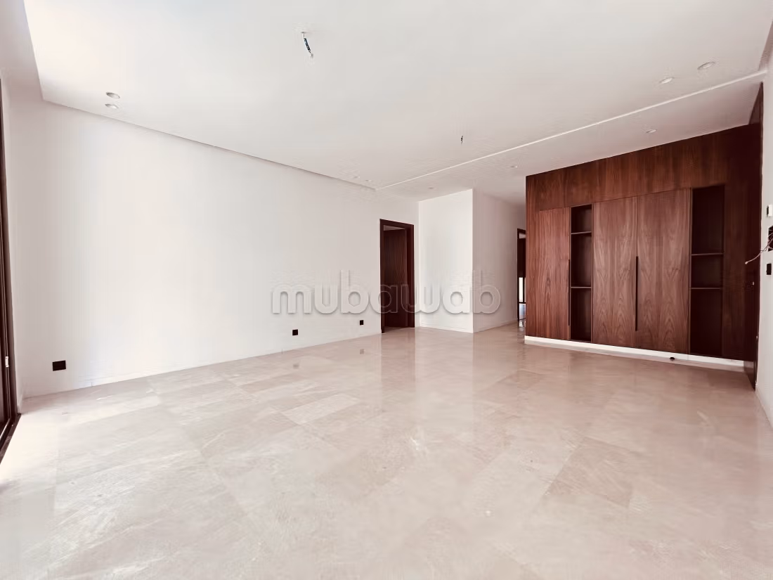 Appartement 90 m² à Souissi — 28