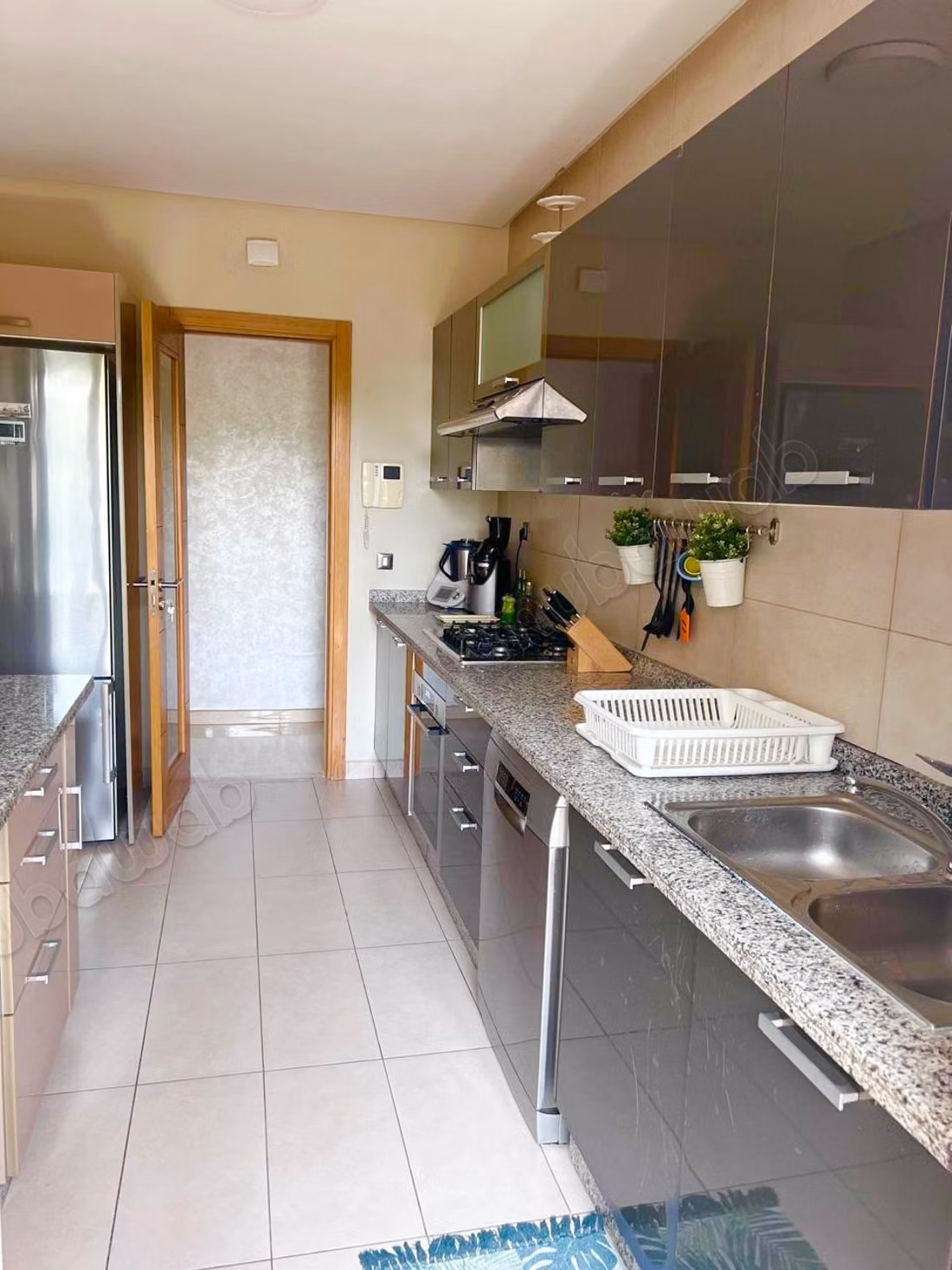 Coquet appartement meublé à louer – Riad Extension, CGI Oulad Mtaa