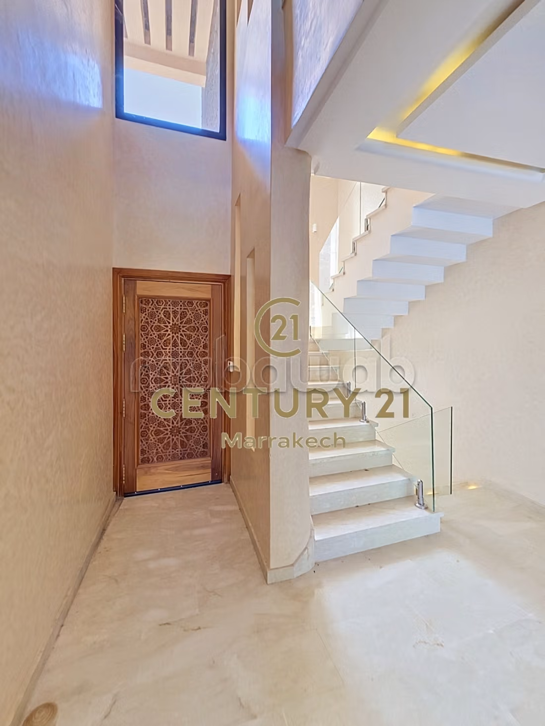 Family Villa - Between Tradition and Modernity