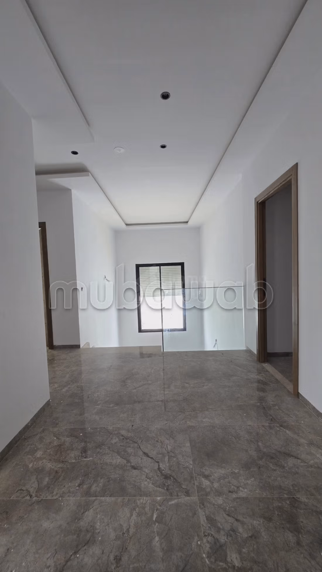 A vendre Villa S7 avec piscine à La Soukra