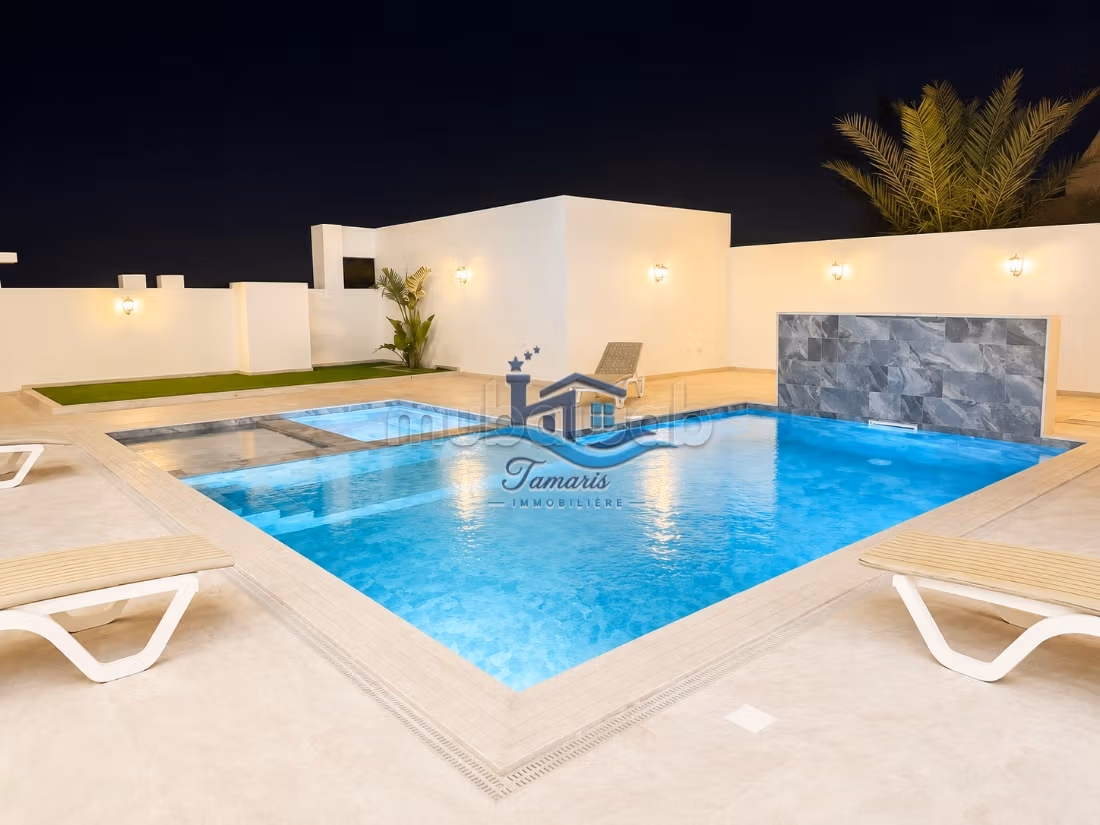 Luxurious villa with private pool