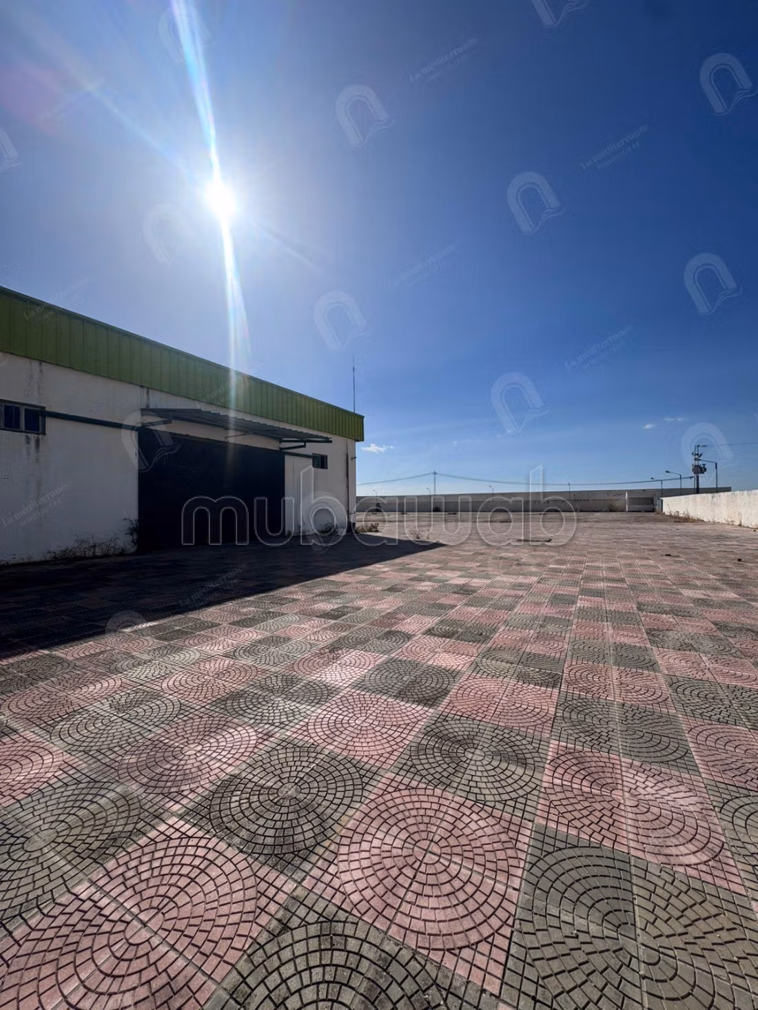 A louer une usine industrielle à El Fejja