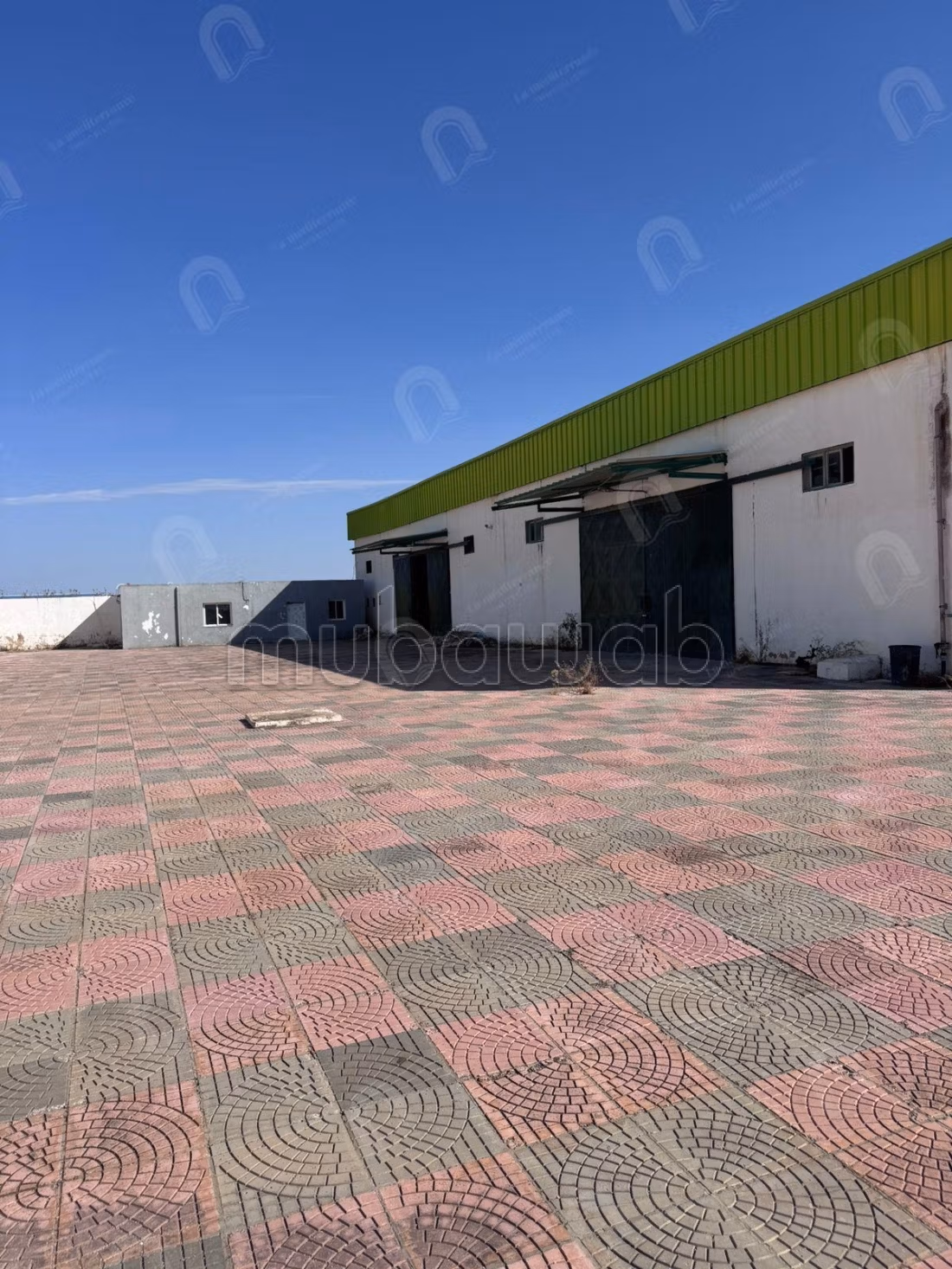 A louer une usine industrielle à El Fejja