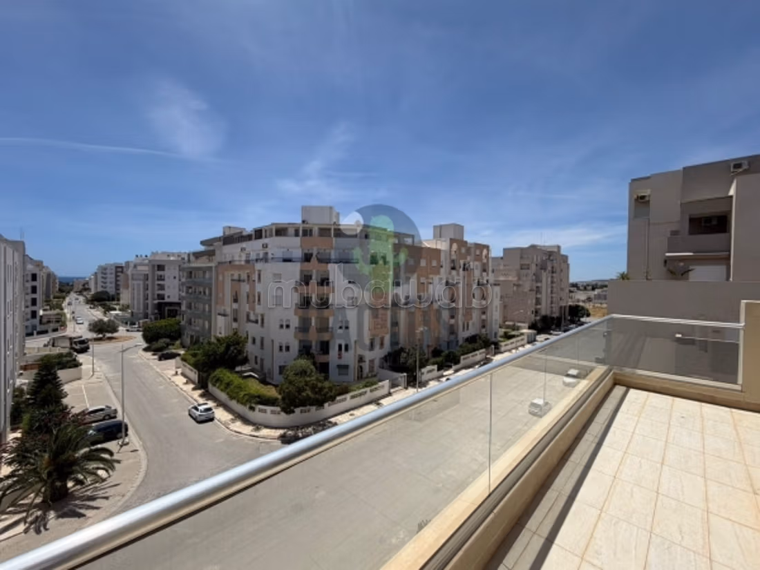 À vendre S2 avec une terrasse à AFH Mrezga
