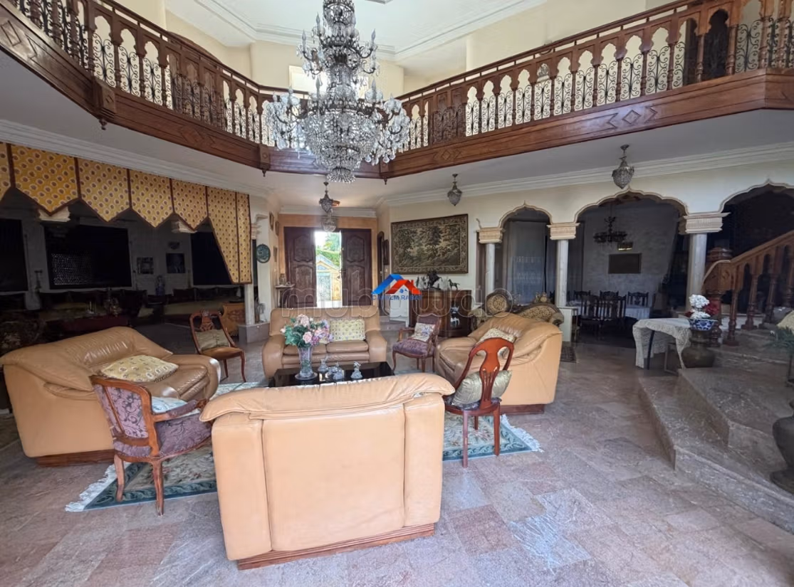 Villa en venta en Bir Qacem Souissi Rabat
