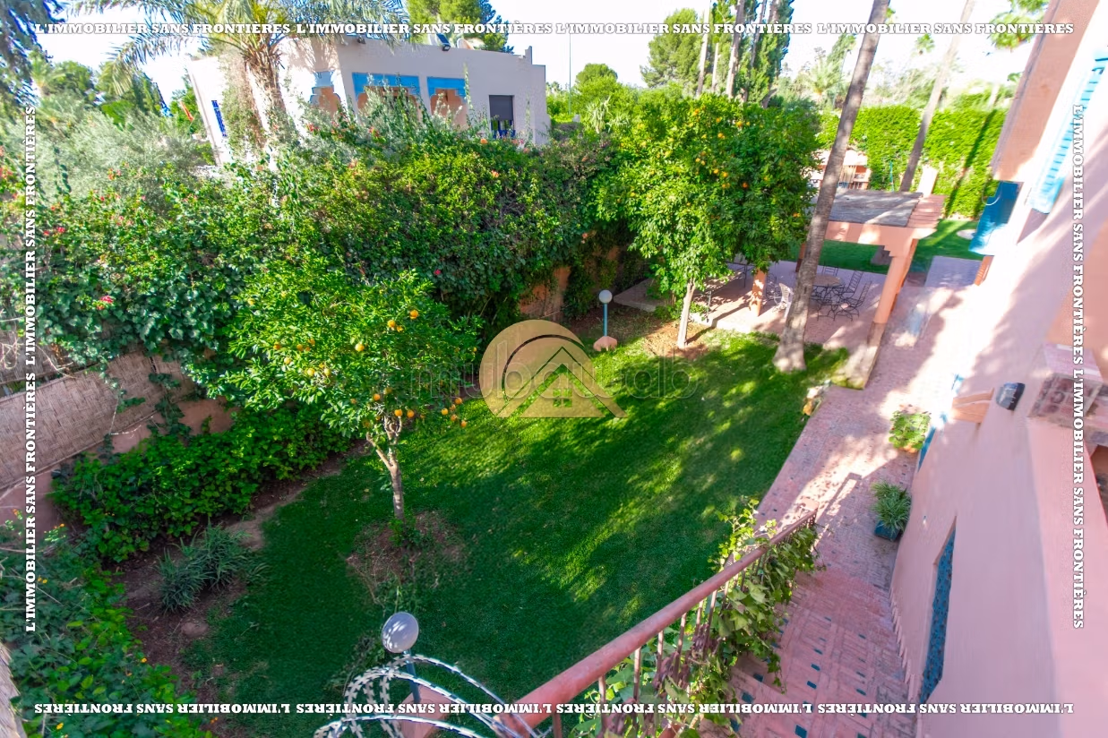 Villa vide à louer à Inara Targa avec jardin et piscine privée