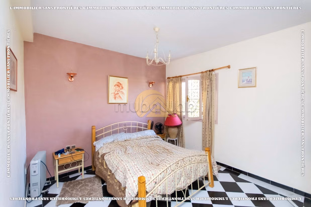 Villa vide à louer à Inara Targa avec jardin et piscine privée