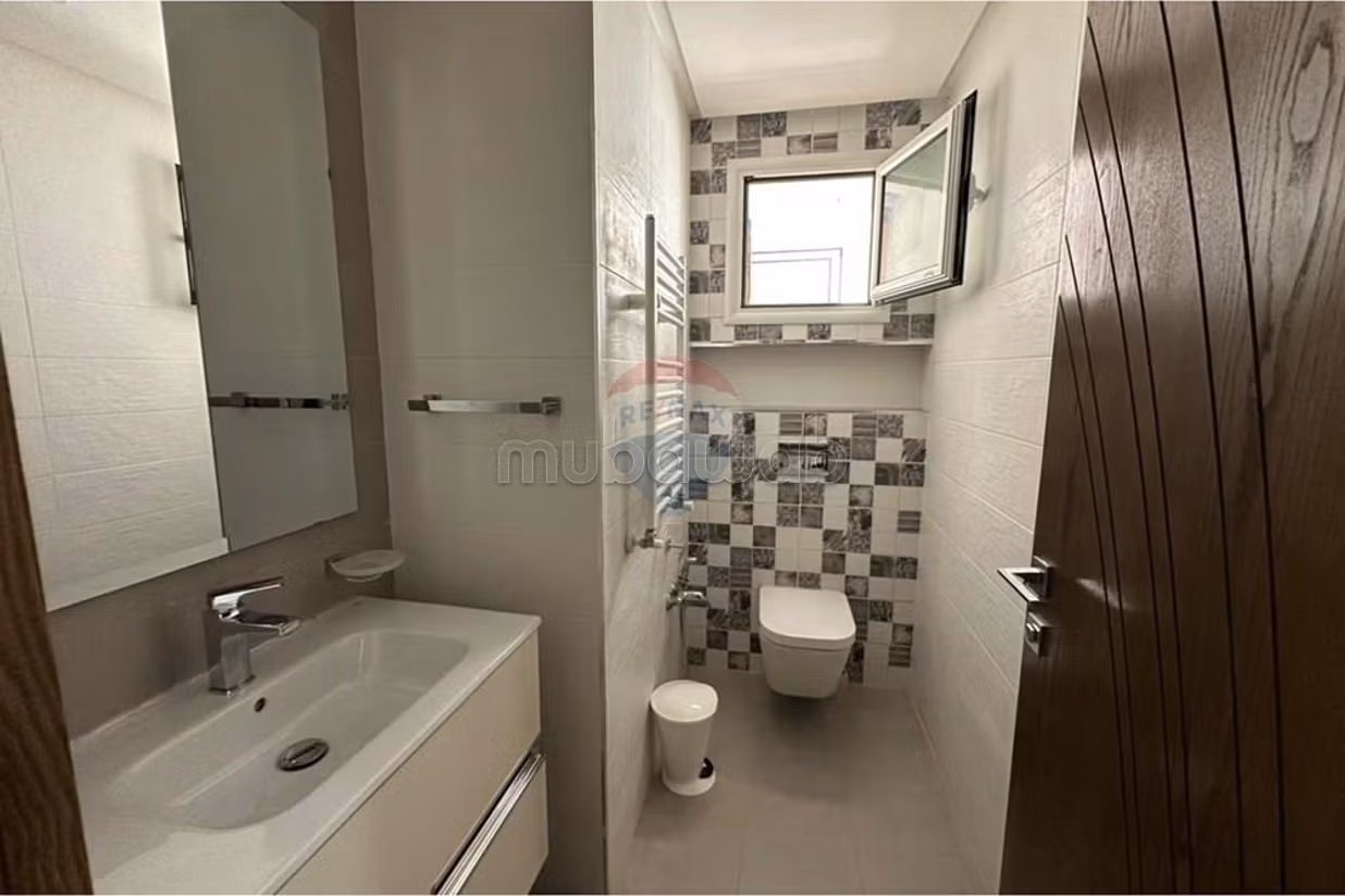 Appartement Luxueux aux Jardins de Carthage