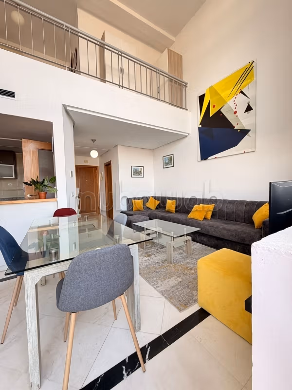 Appartement duplex avec terrasse à Louer 
Centre ville