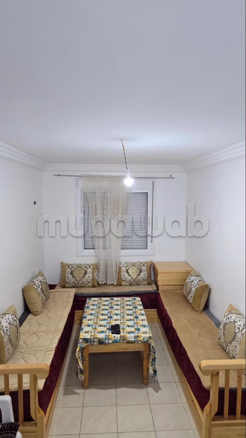 Bel appartement en location à M'Diq. 2 pièces. Meublé