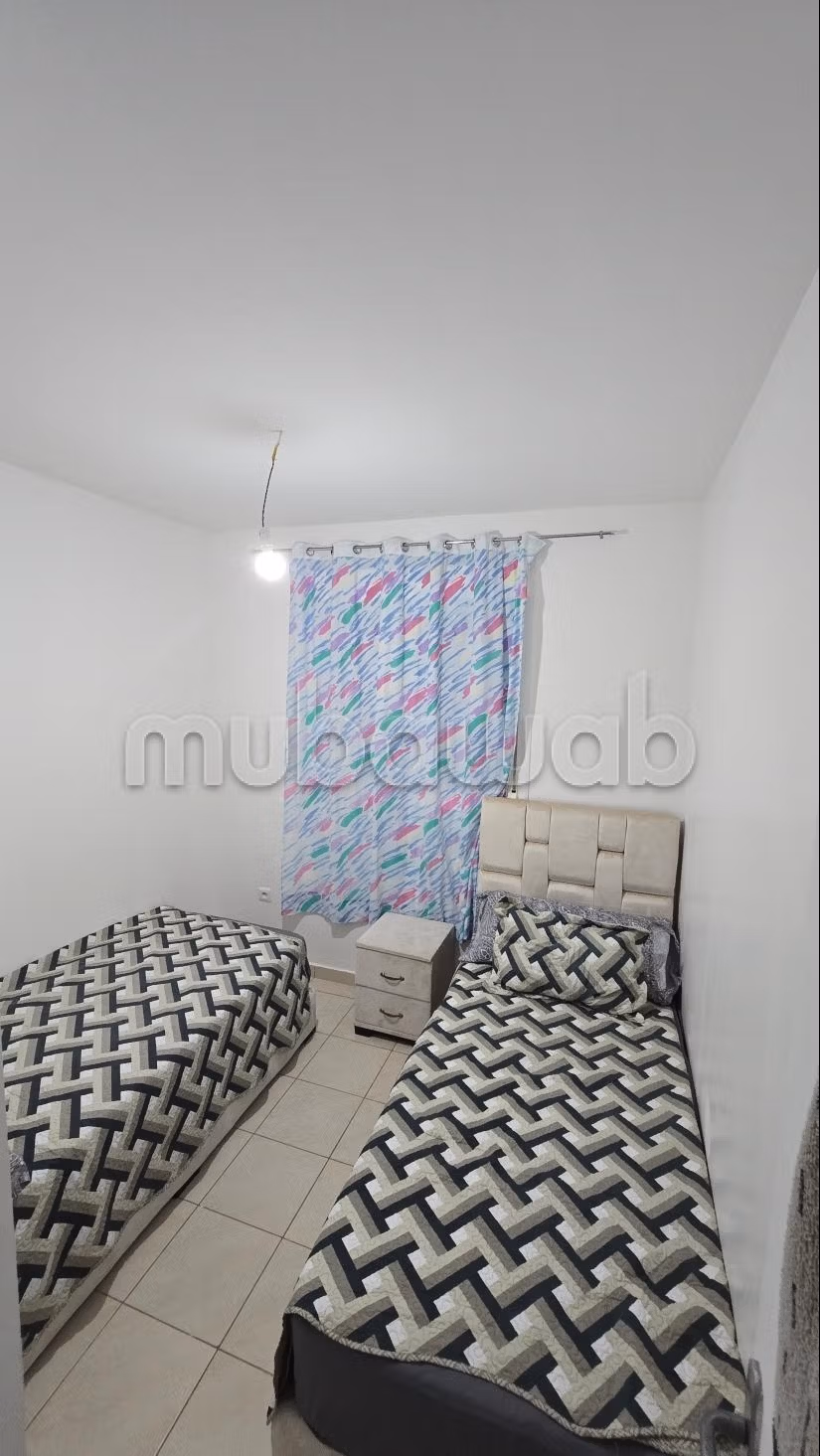 Bel appartement en location à M'Diq. 2 pièces. Meublé