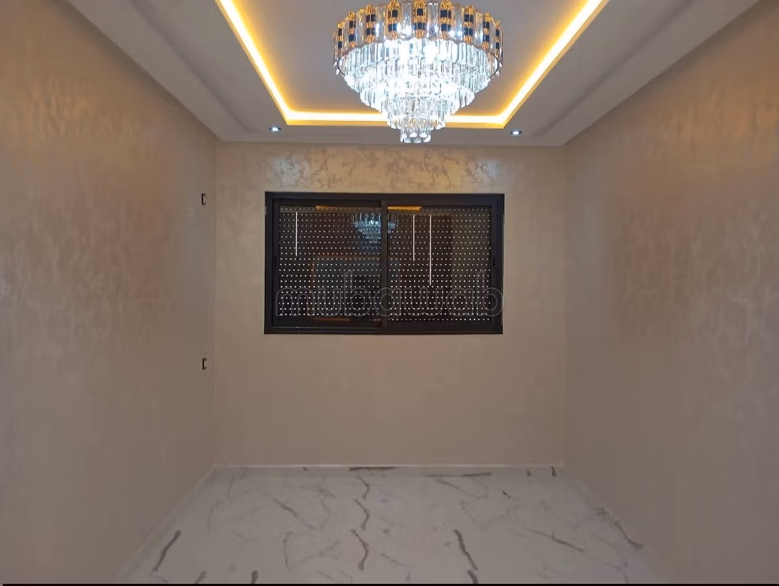 Appartement à l'achat à Marjane. 3 belles chambres. Cuisine entièrement équipée — 2
