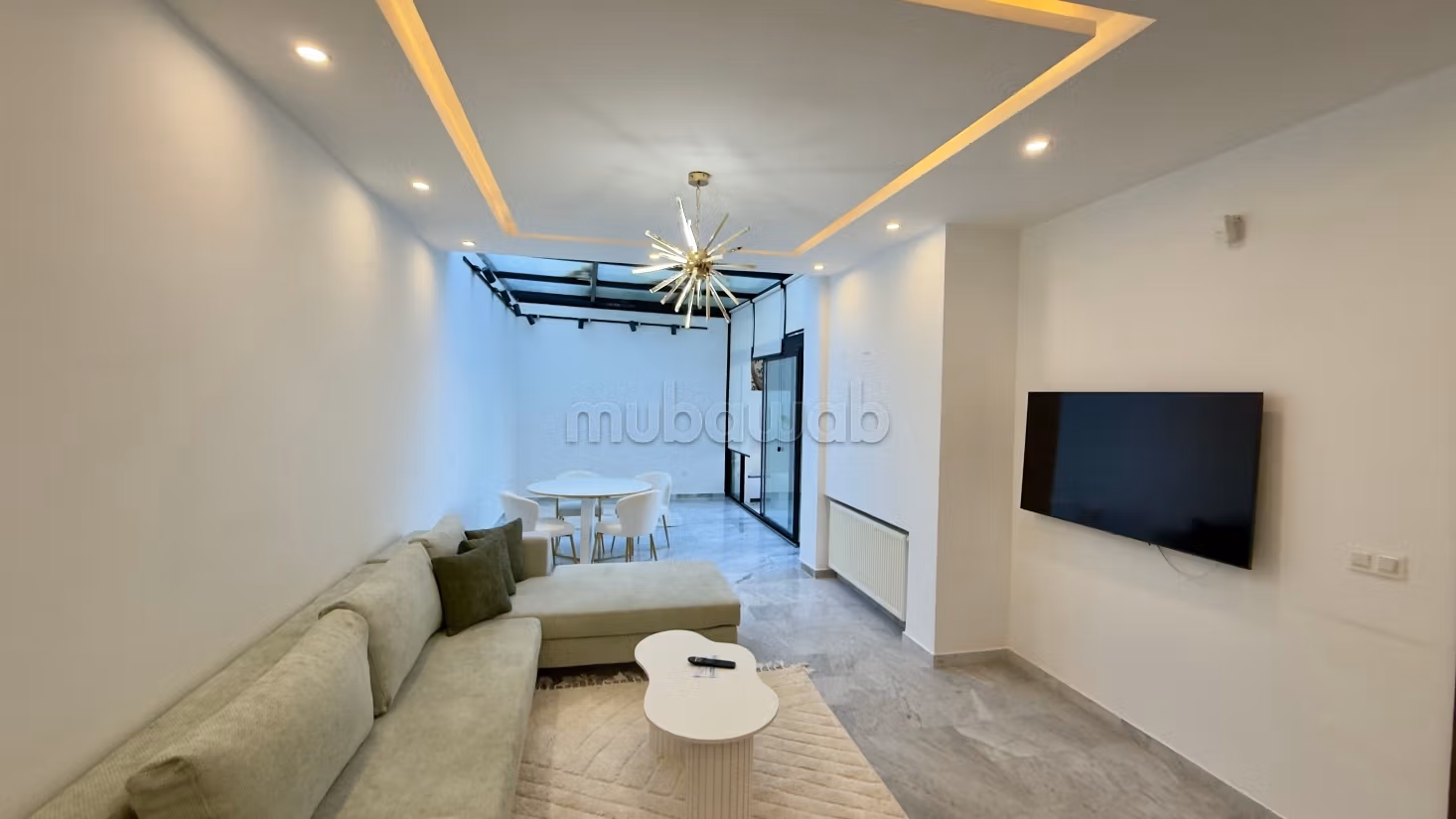 Vente d'un bel appartement à Chotrana avec jardin