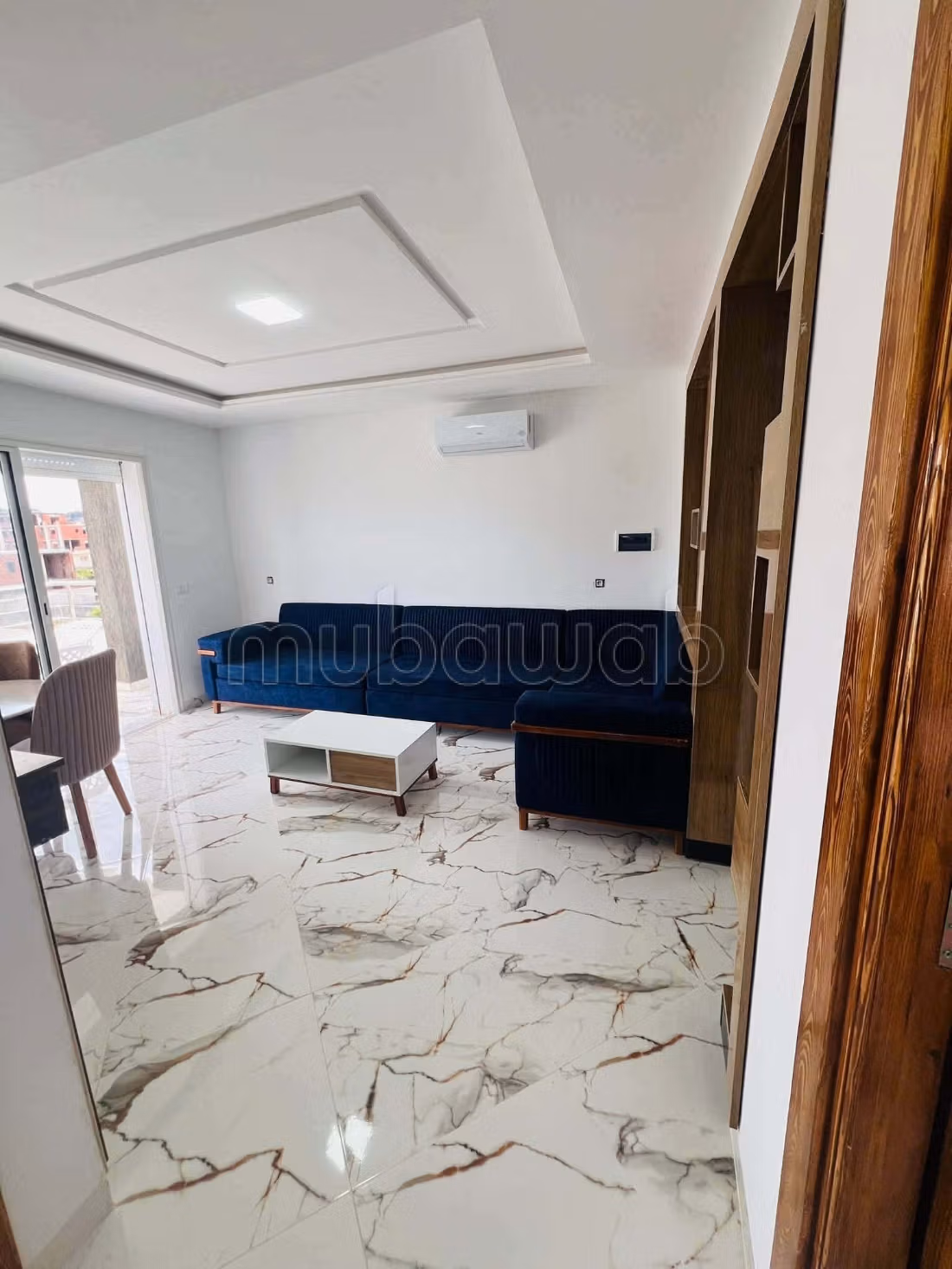 High standing apartment