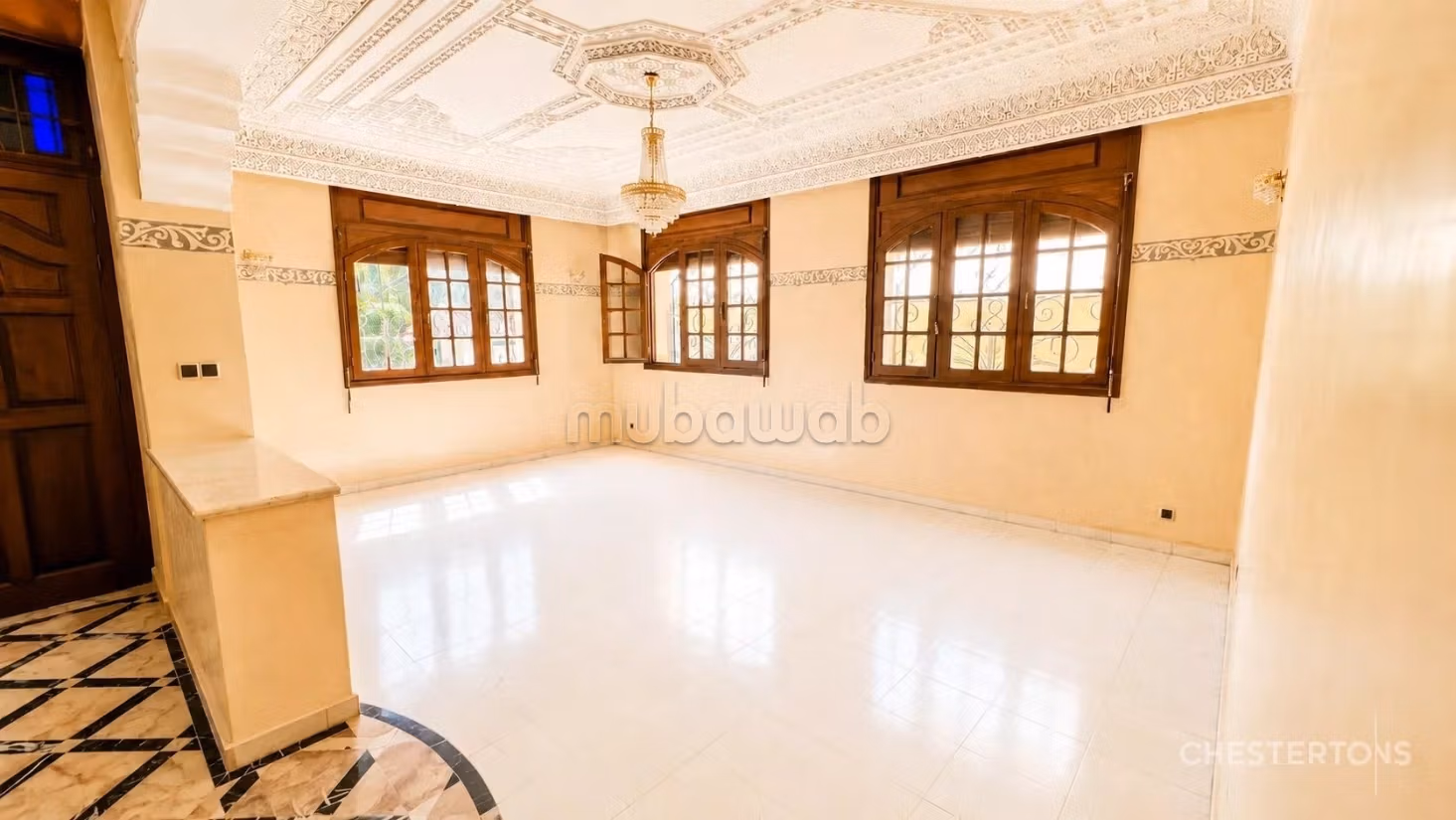 Charming Villa Chaumière for Sale