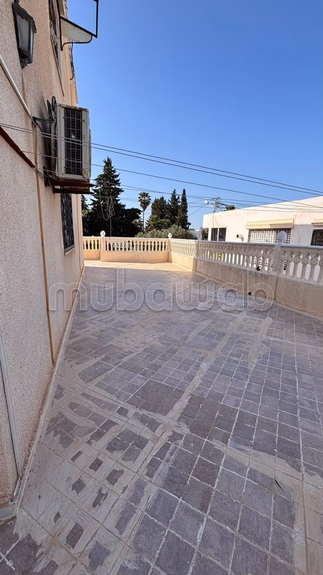 À vendre une villa à Riadh Andalous