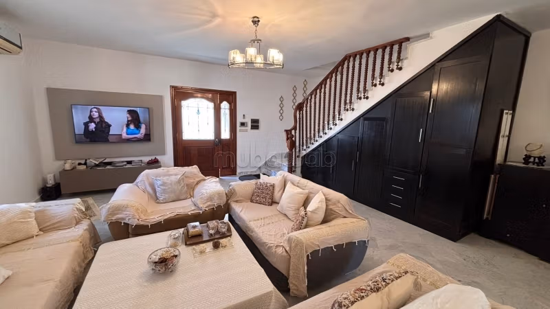 À vendre une villa à Riadh Andalous