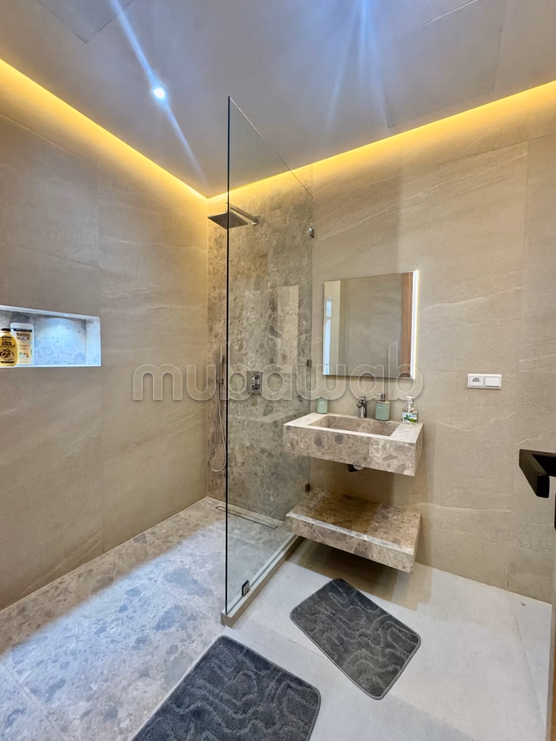 Palmeraie: Appartement 2 Chs entièrement rénové