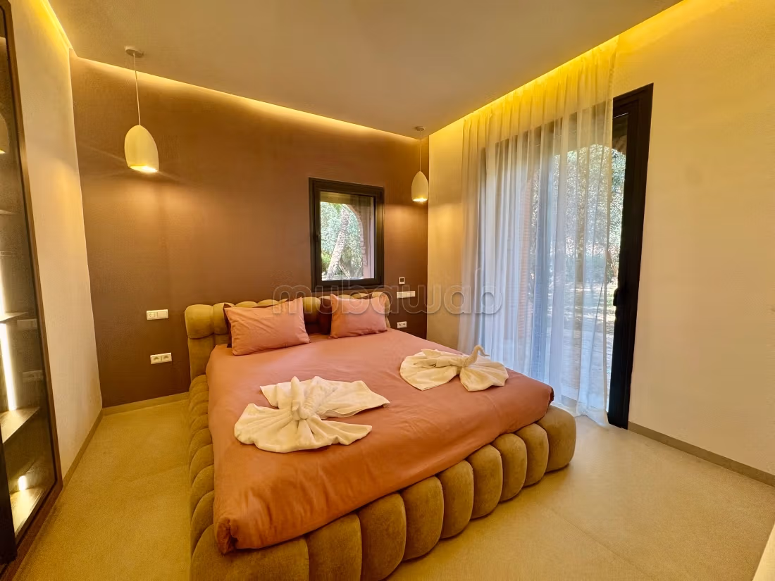 Palmeraie: Appartement 2 Chs entièrement rénové