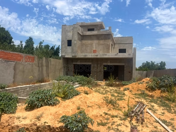 Villa S4 inachevé a sidi hamed