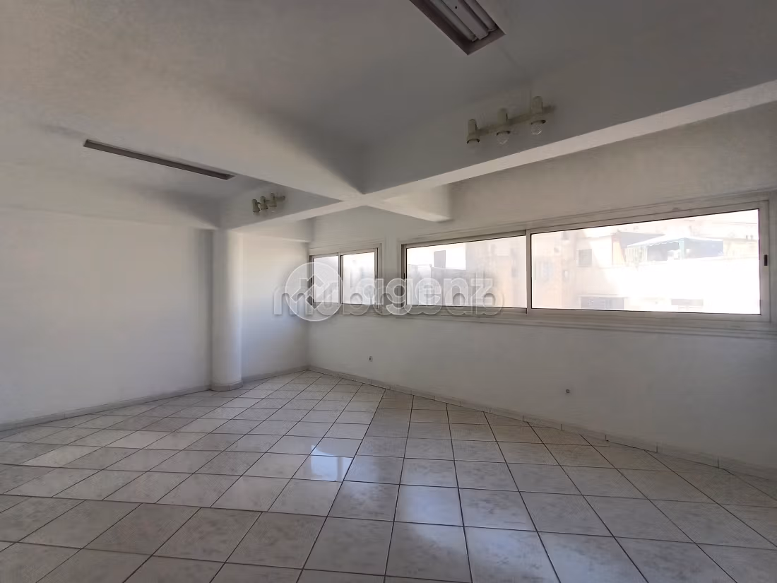 Edificio en venta de 300 m² en Moulay Youssef Casablanca