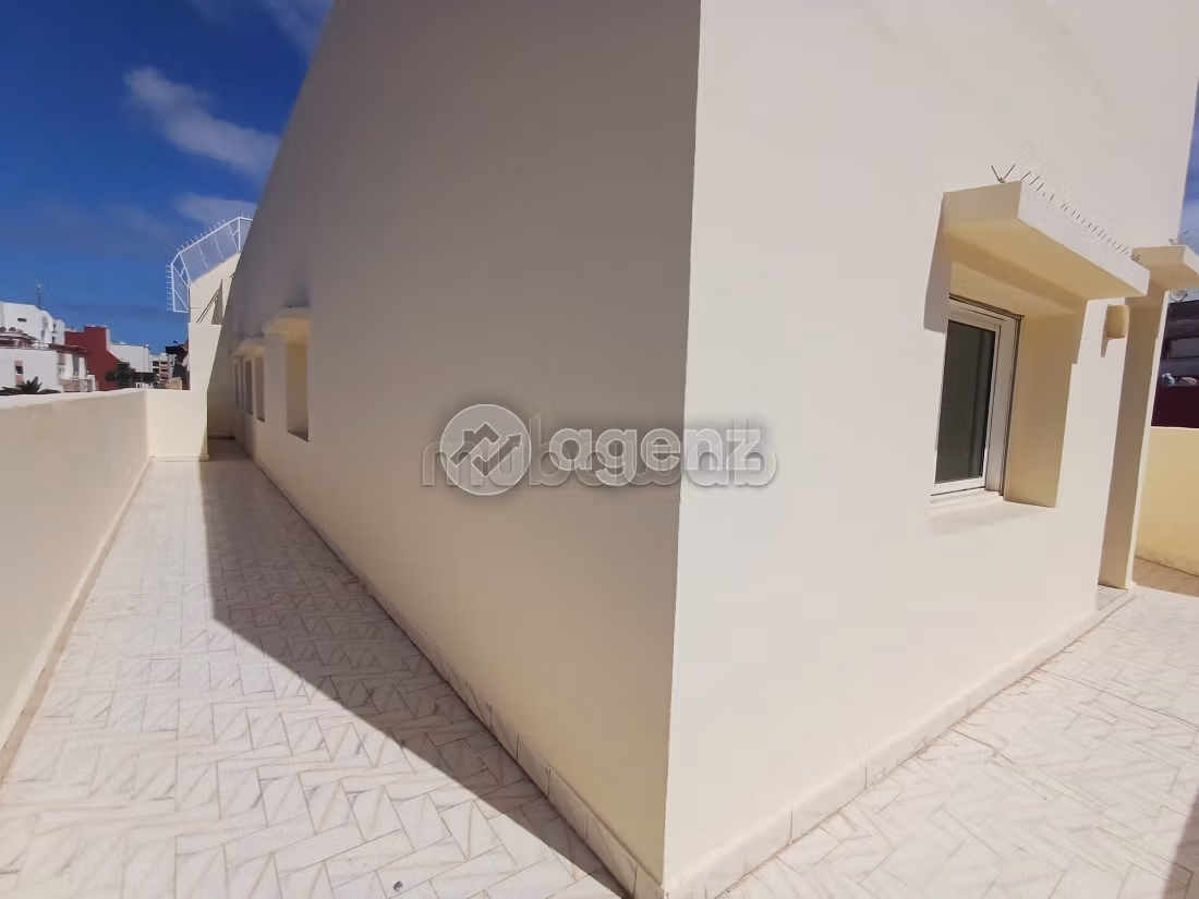 Edificio en venta de 300 m² en Moulay Youssef Casablanca