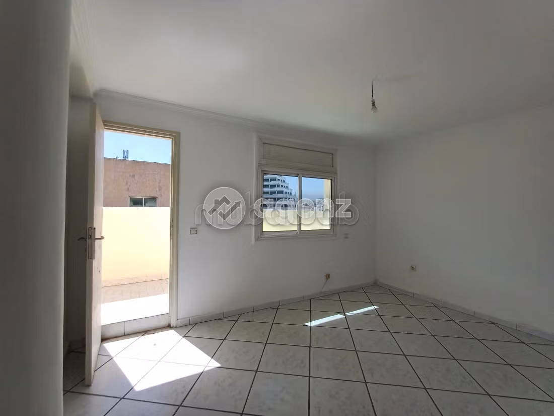 Edificio en venta de 300 m² en Moulay Youssef Casablanca