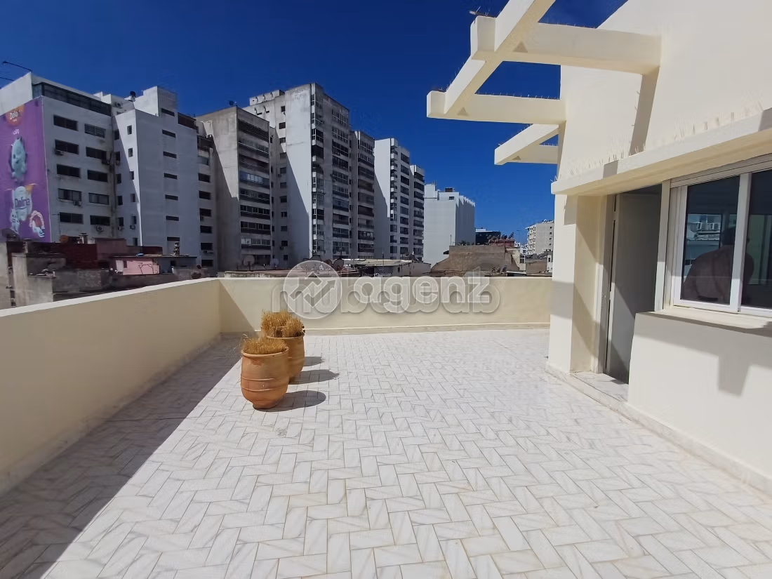 Edificio en venta de 300 m² en Moulay Youssef Casablanca