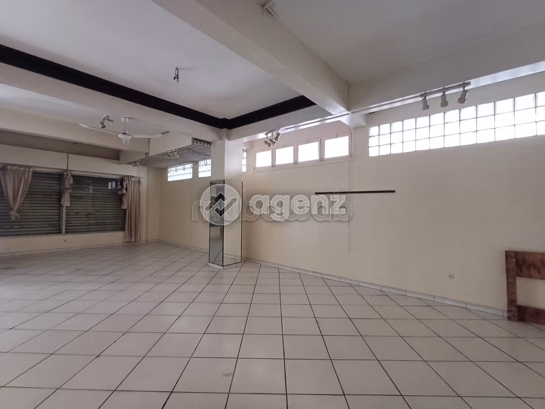 Edificio en venta de 300 m² en Moulay Youssef Casablanca