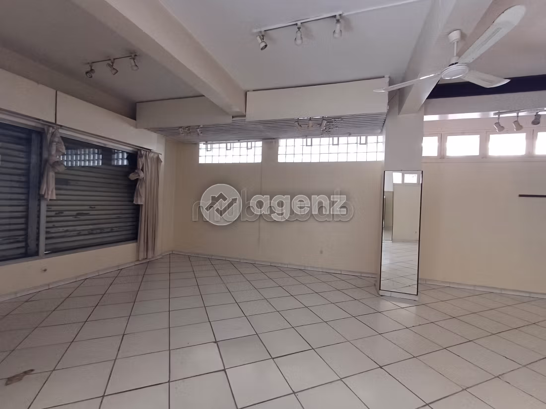 Edificio en venta de 300 m² en Moulay Youssef Casablanca