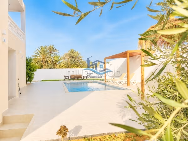 Tra Relax e Eleganza - Villa Moderna