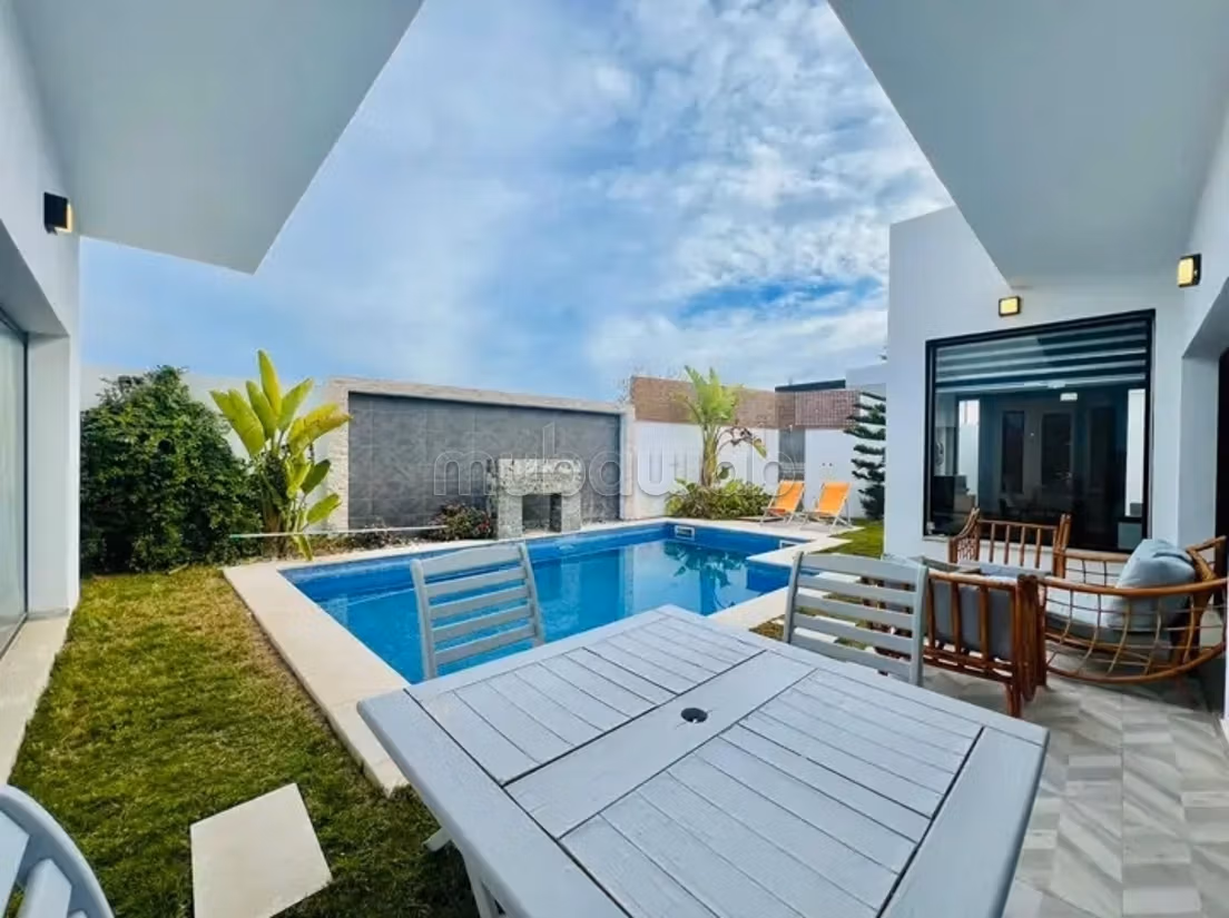 Villa in affitto a Aghir