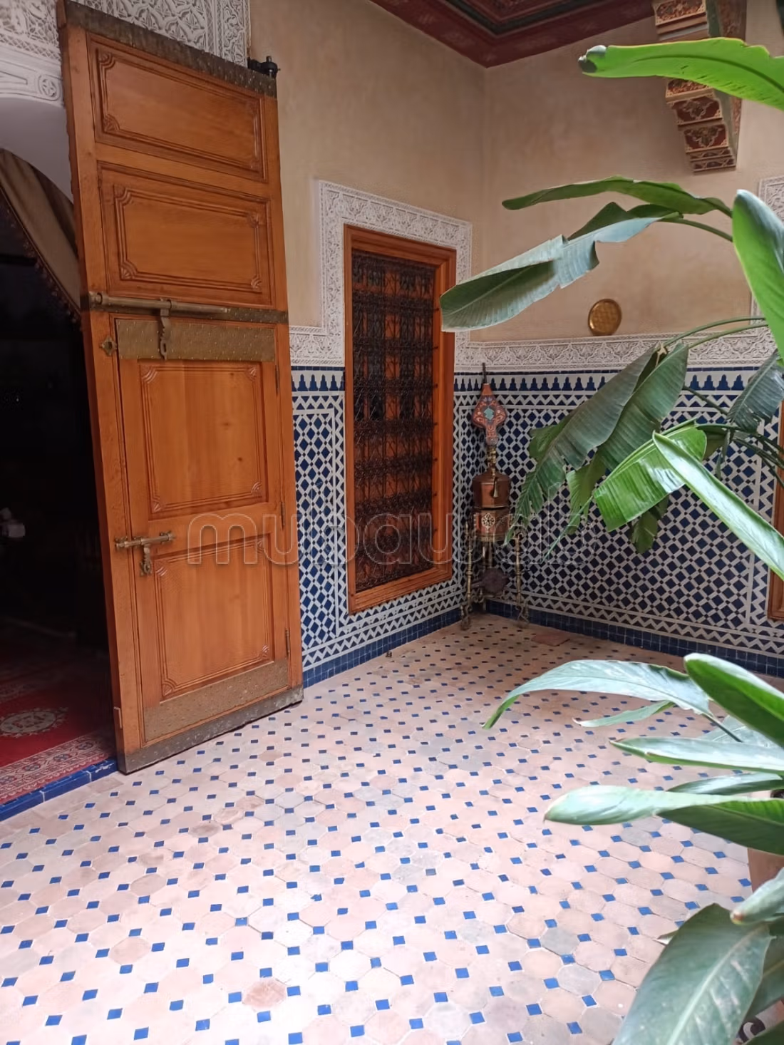 Bellissimo riad in vendita a Derb Dabachi con 6 camere piacevoli