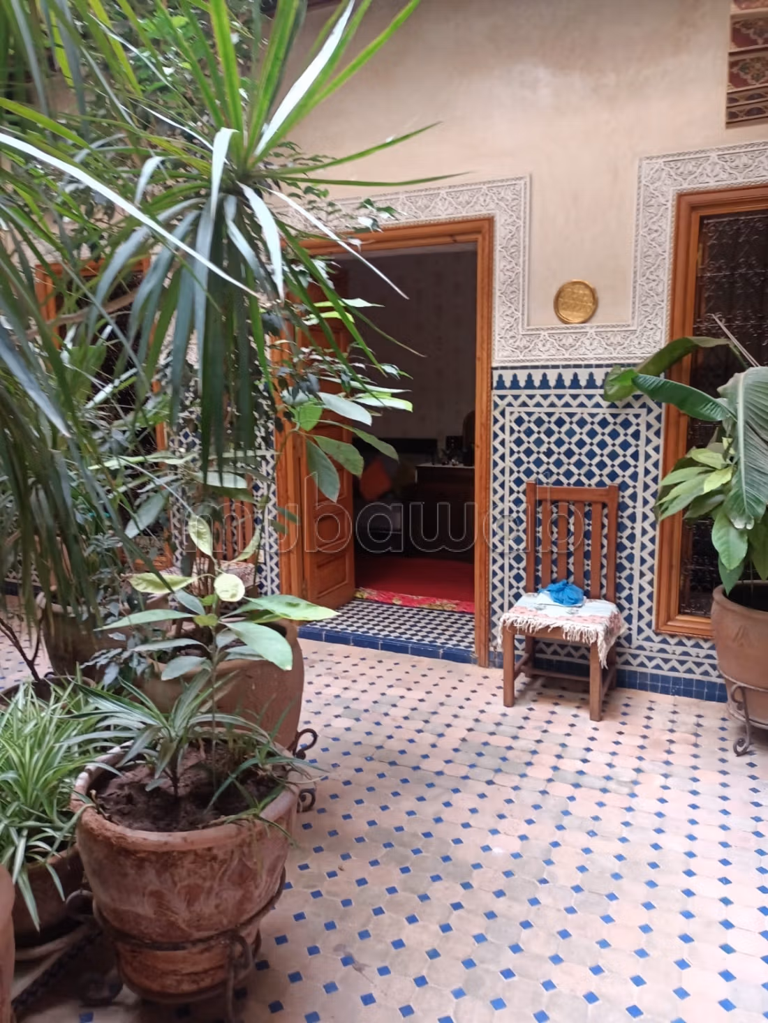 Bellissimo riad in vendita a Derb Dabachi con 6 camere piacevoli