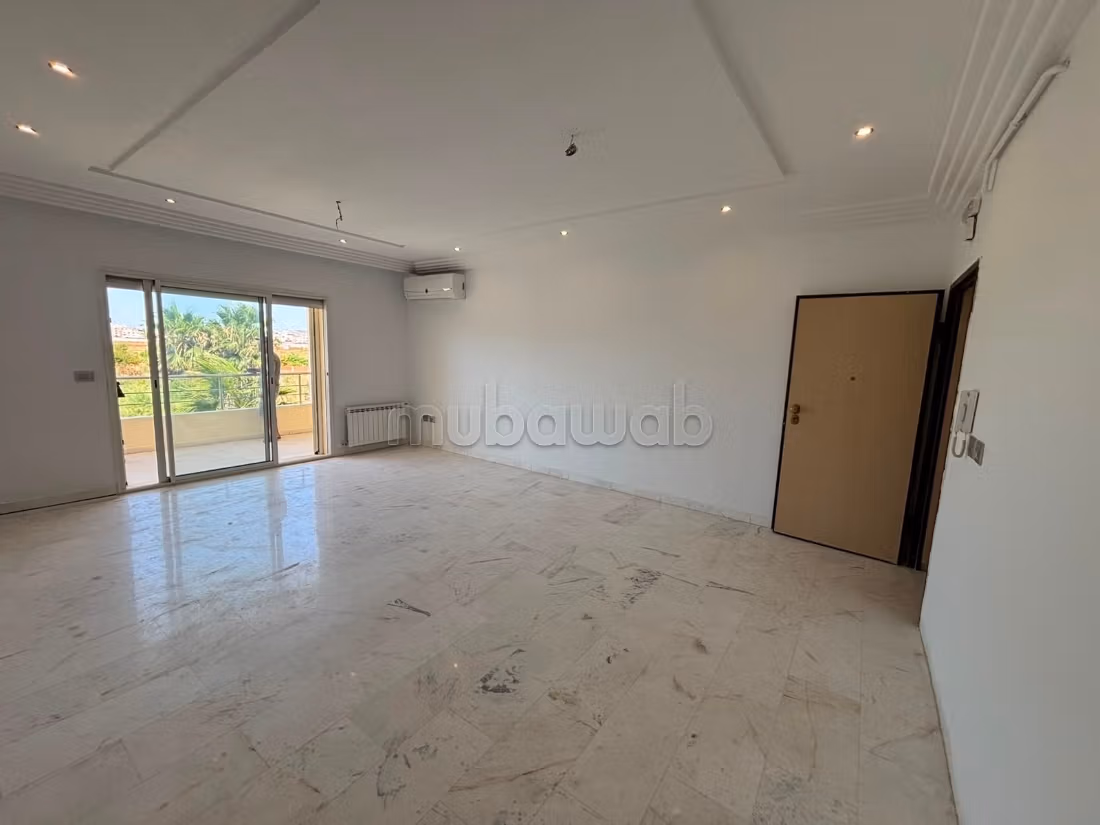 S3 for rent with a clear view