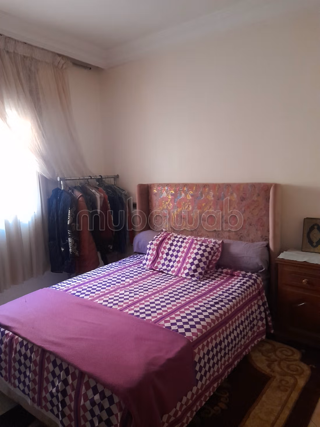 Vente d'un bel appartement à Hay Hassani.
2 grandes pièces.
Meublé — 3