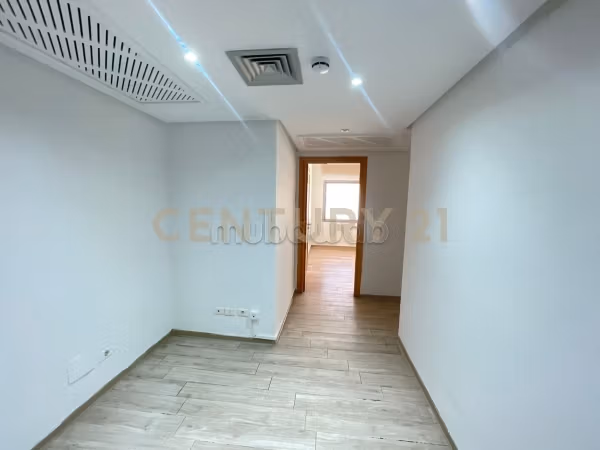 For rent office H2 Montplaisir