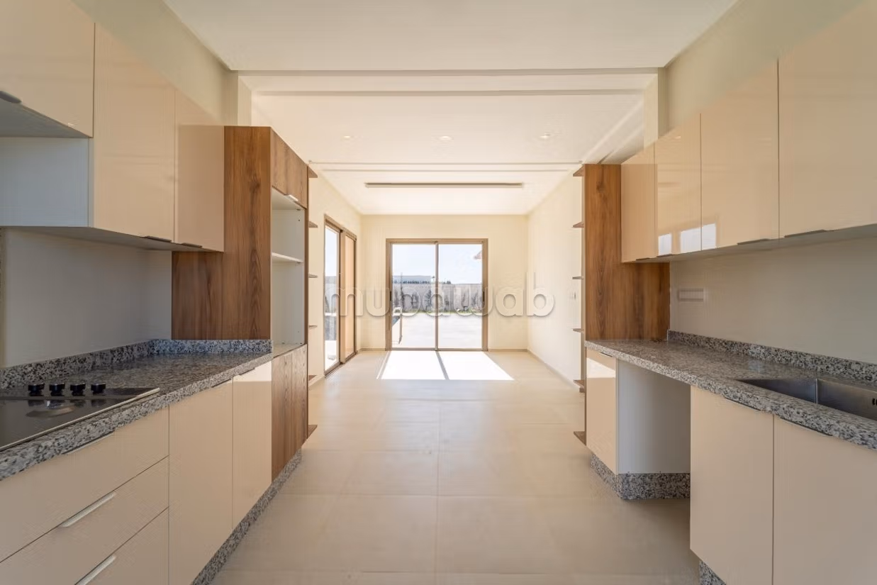 Bella casa en zona urbana