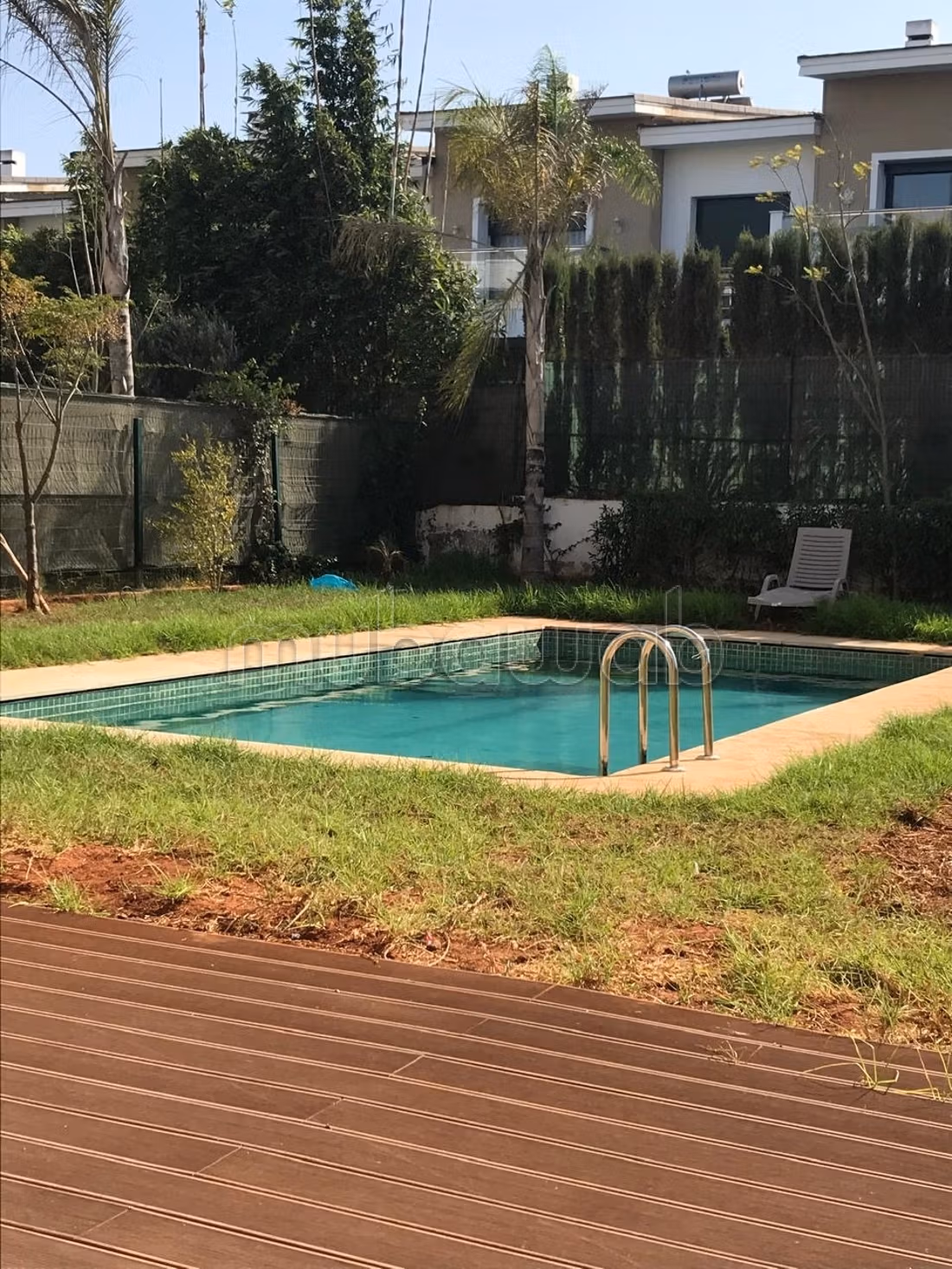 Superbo appartamento in affitto a Ville Verte. 5 stanze. Terrazza e giardino