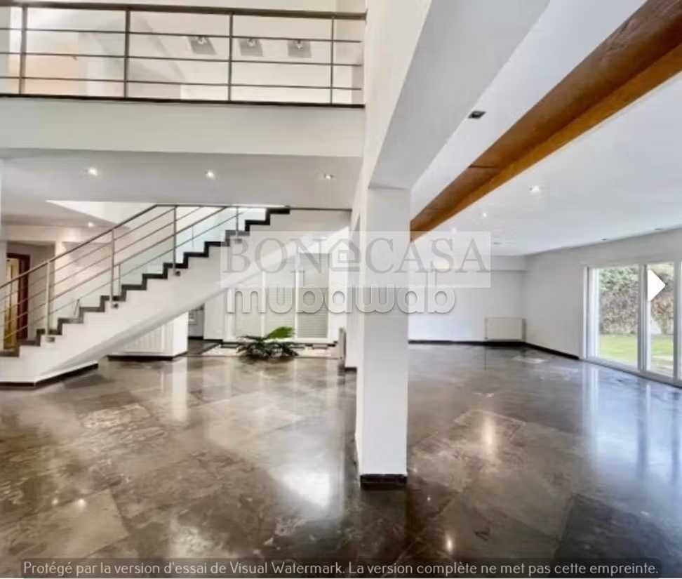 Villa S4 con piscina e giardino in affitto a La Marsa