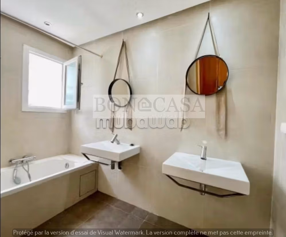 Villa S4 con piscina e giardino in affitto a La Marsa